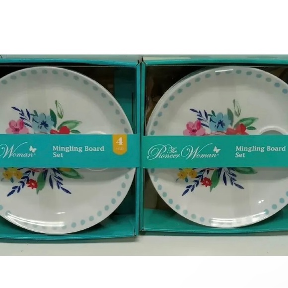 Lot of 2  4 pkg Pioneer Woman Mingling Board Set ( 8 Plates) W/Wine Glass Holder - Picture 4 of 4